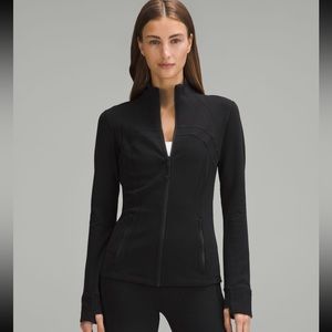 SOLD Luon define jacket